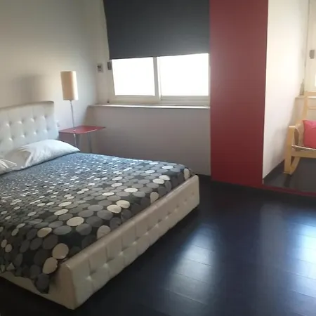 Πανσιόν Domus Del Corso 522 *