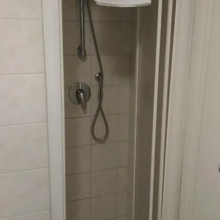 Πανσιόν Domus Del Corso 522 *